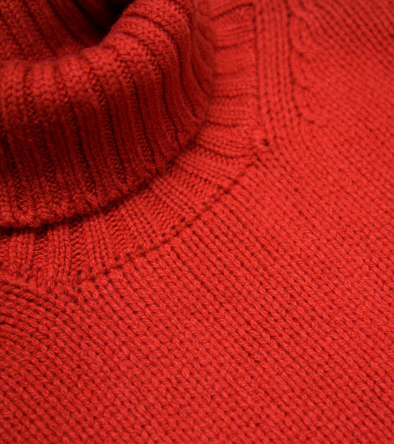 Bryceland's RAF Rollneck Pullover Red